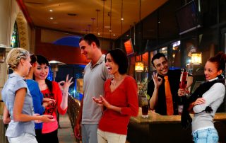 夜夜笙歌：去酒吧消遣必要認識的英語